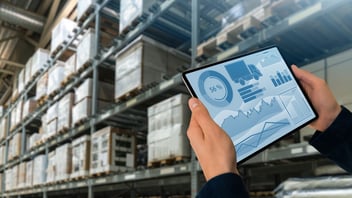 Discover how warehouse management systems and automated warehouse systems empower small warehouses to cut costs and scale smartly.
